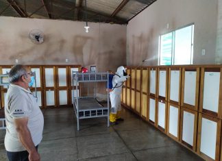 Equipe da campanha contra doença de chagas do CCZ realiza ações no 1º BEC em Caicó